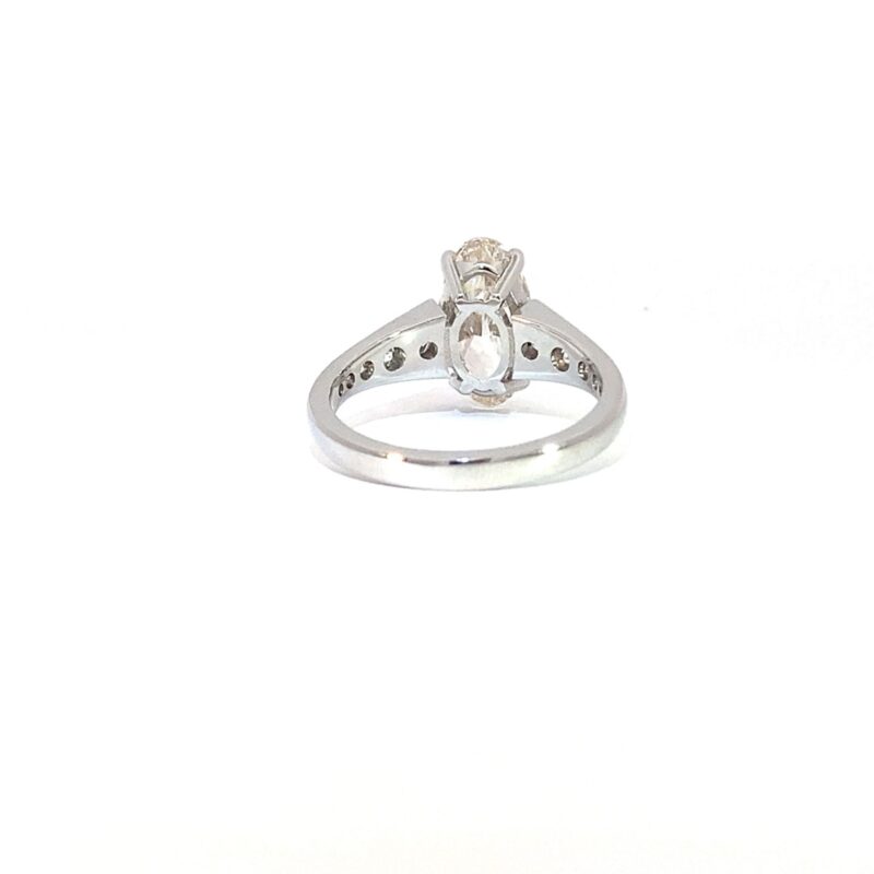 Single Stone Oval Cut Diamond Ring - Image 3