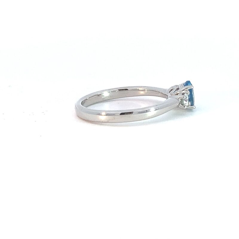 Three Stone Aquamarine & Diamond Ring - Image 2