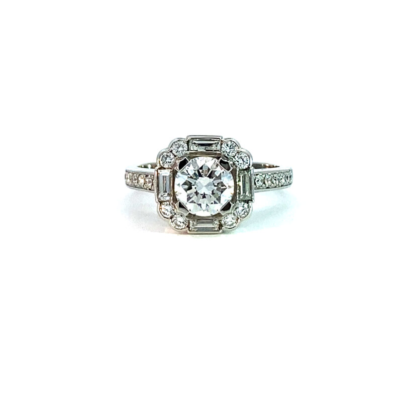 Vintage Design Diamond Cluster Ring