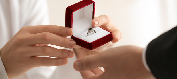 Breaking Traditions: The Rise of Men's Engagement Rings